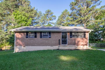 8191 Dunellen Ln Jonesboro, GA 30238